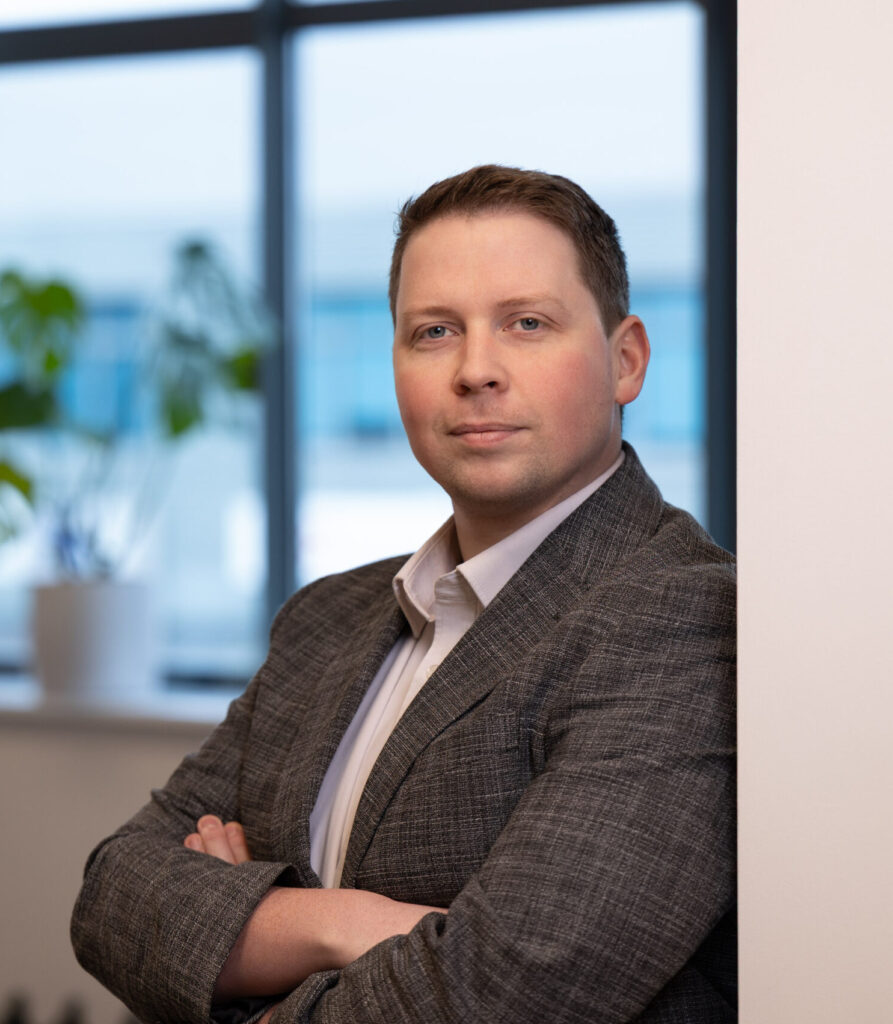 Matt Wing - Contracts Director